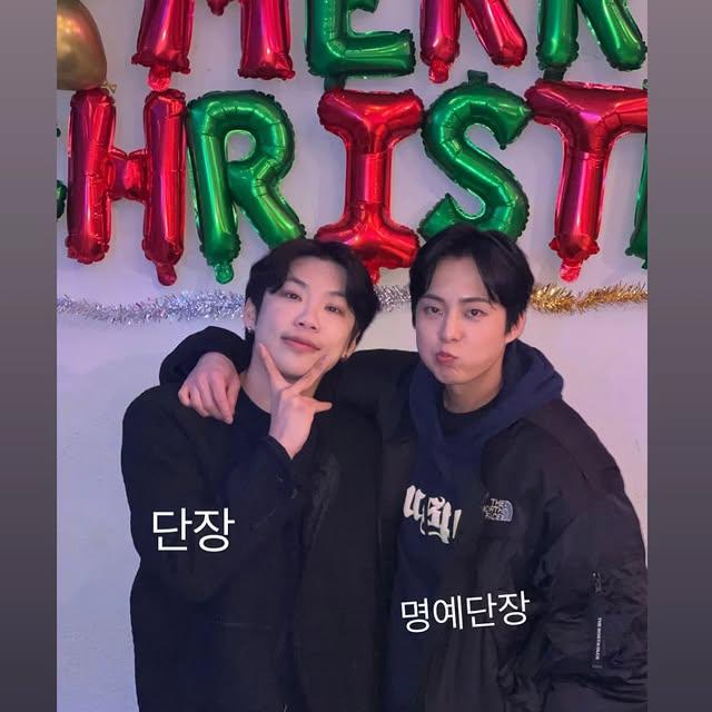 Exo Grubu Üyesi Xiumin, Noel'de Instagram Hikayesinde Hayranlarıyla Buluştu