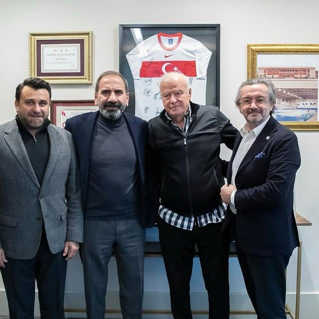 Şansal Büyüka ve Ferruh Taşdemir Türkiye Futbol Federasyonu Üyelerini Ziyaret Etti