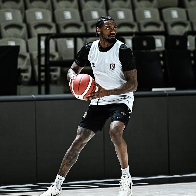 Beşiktaş Fibabanka, Manisa Basket Maçı Öncesi Hazırlıklara Başladı