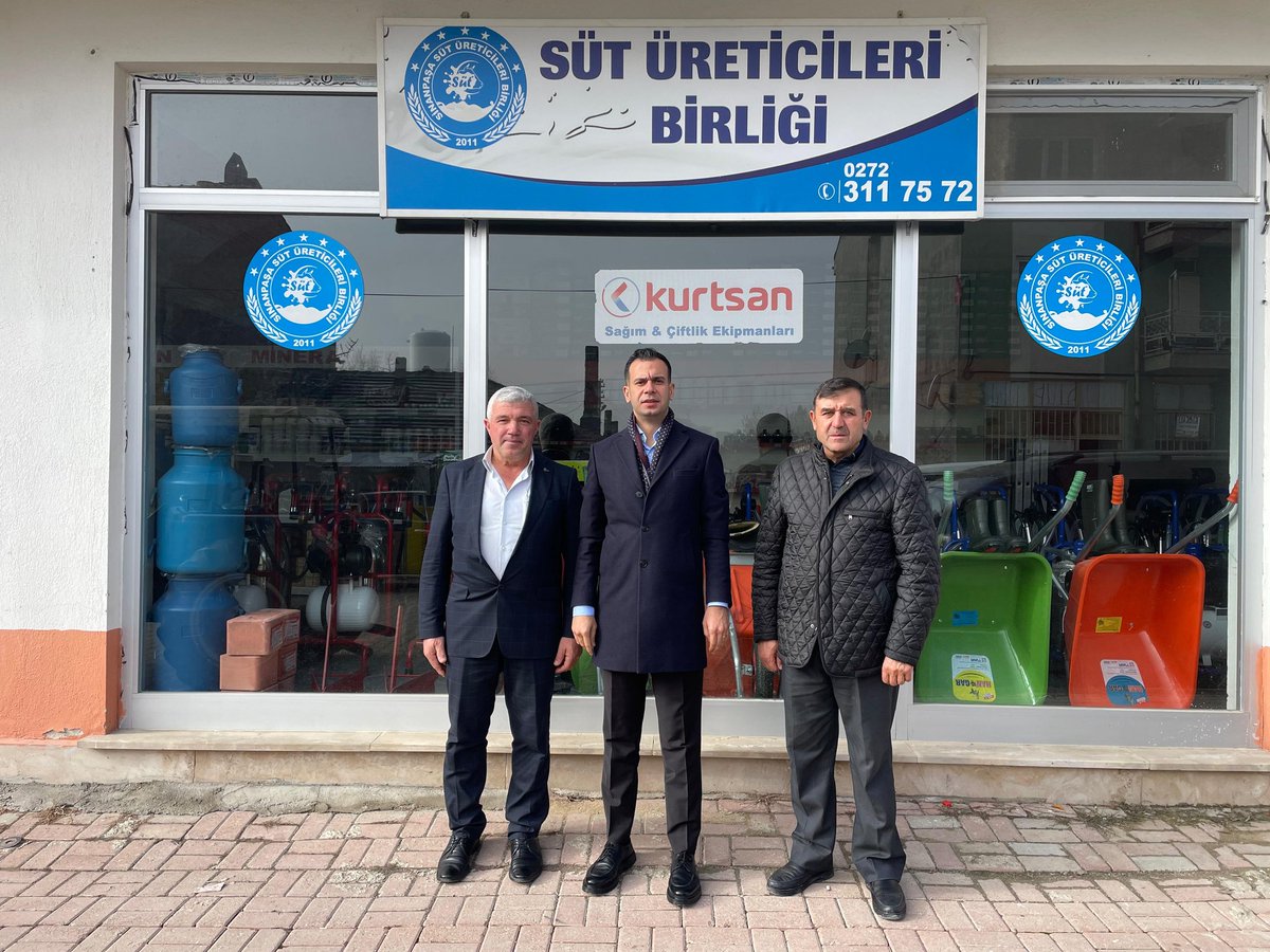 Emrah Aslan, Sinanpaşa İlçesinde Tarımsal ve Hayvansal Üretim İçin Önemli Bir Ziyaret Gerçekleştirdi