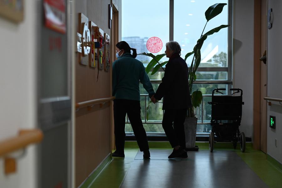 Şanghay'daki Dostluk Mavi Vatandaş Merkezi, Bilişsel Becerilerini Güçlendiren Etkinlikler Düzenledi