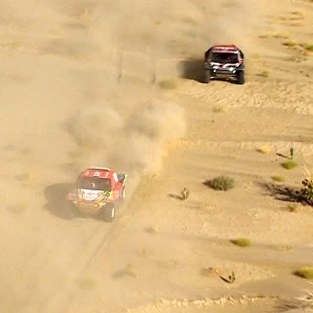 Sébastien Loeb, Dacia Sandriders ile Dakar 2025 Rallisinde Etkileyici Bir Manevra Gerçekleştirdi