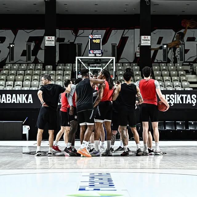 Beşiktaş Fibabanka Basketbol Takımı Joventut Badalona Maçına Hazırlanıyor