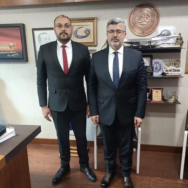 Belediye Başkanı Halil İbrahim Bodur, AK Parti Milletvekili Ali Özkaya ile Bir Araya Geldi