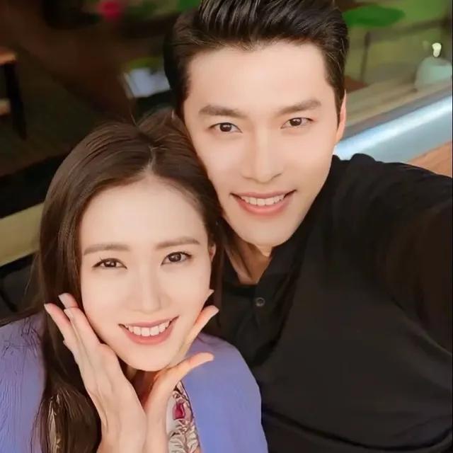 Hyun Bin ve Son Ye Jin'in Özel Doğum Günü Kutlaması