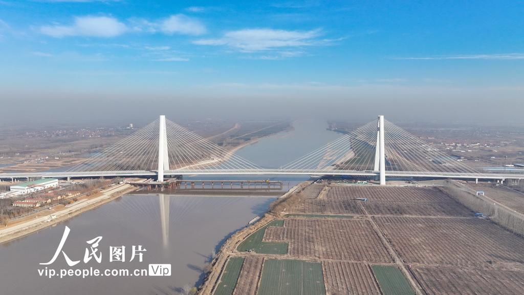 Shandong'da Doğu Jin Sarı Nehir Köprüsü Açıldı