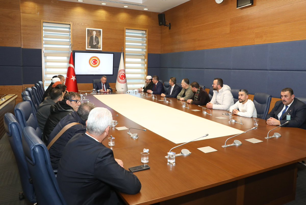 AK Parti Milletvekili Fuat Oktay, Hatay Alevi Cemaati Heyeti'ni TBMM'de Ağırladı