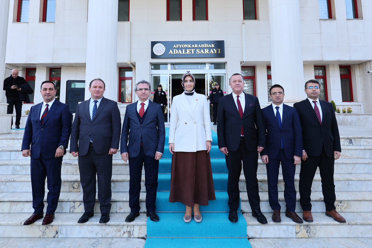 Afyonkarahisar Valisi Doç. Dr. Kübra Güran Yiğitbaşı'ndan Ziyaret