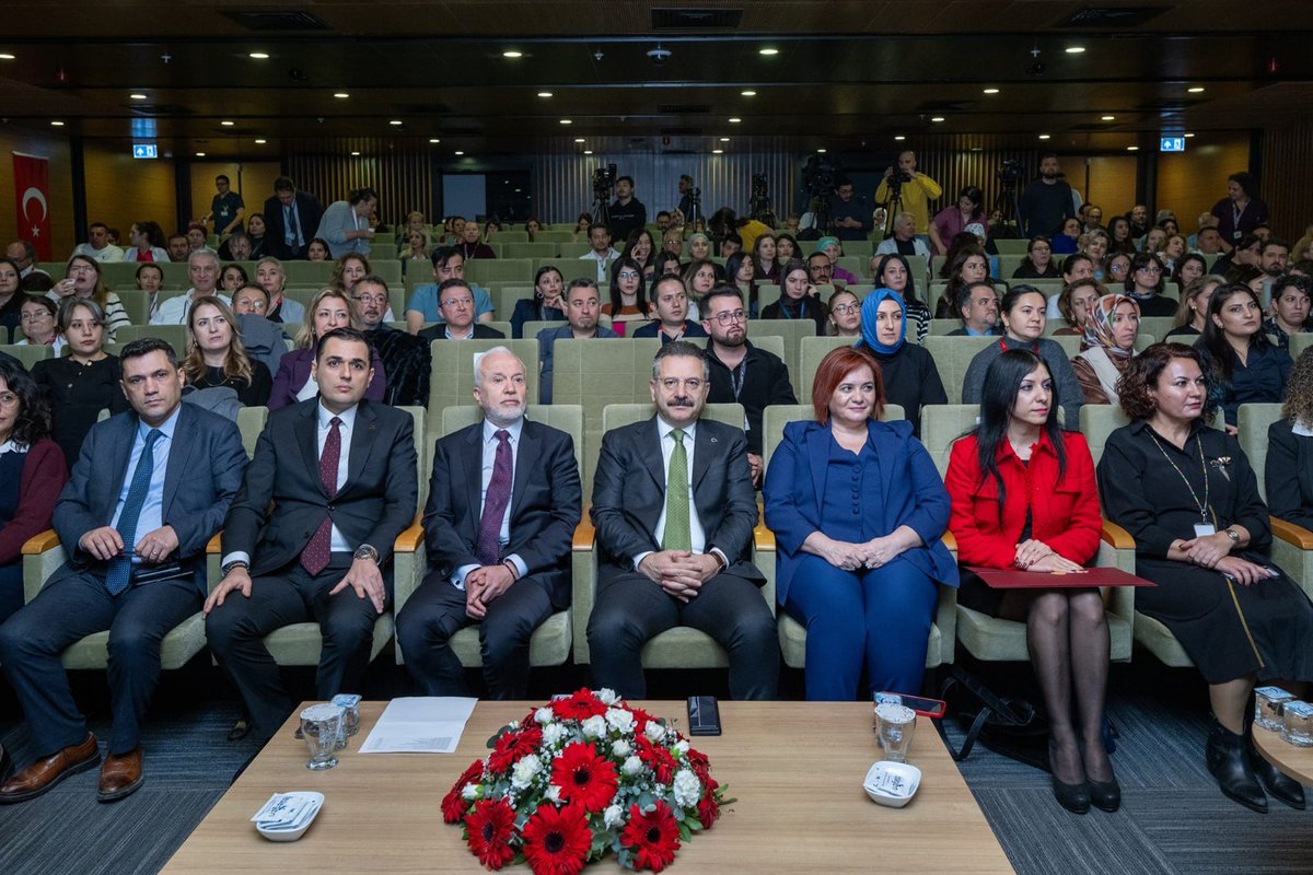 Eskişehir Şehir Hastanesi, Tamamı Akredite Olan İlk Şehir Hastanesi Unvanını Elde Etti