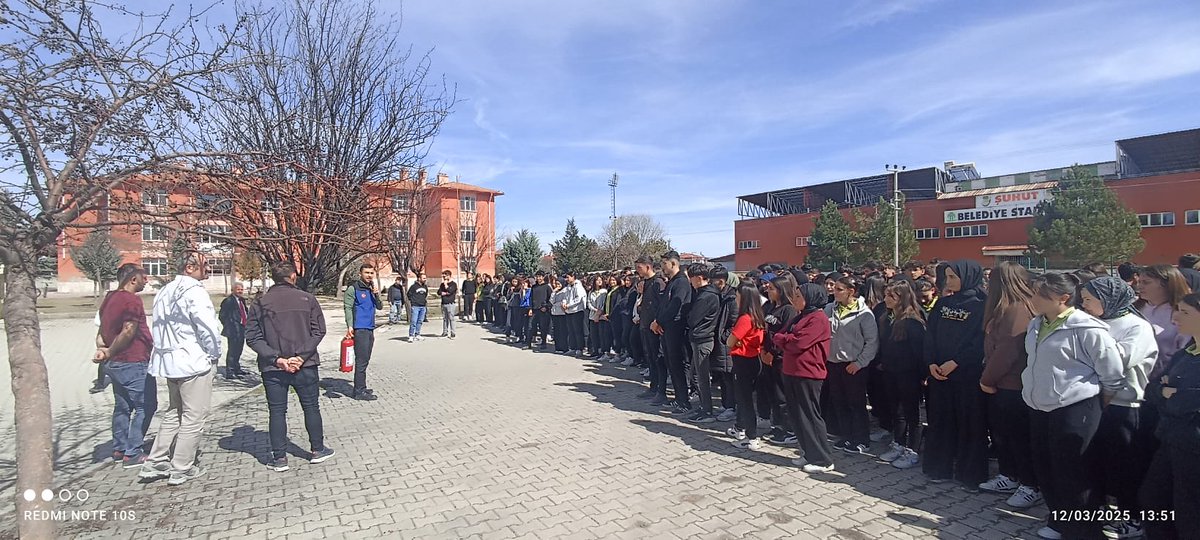 Afyonkarahisar'da Okullarda Afet Farkındalık Eğitimleri Düzenlendi