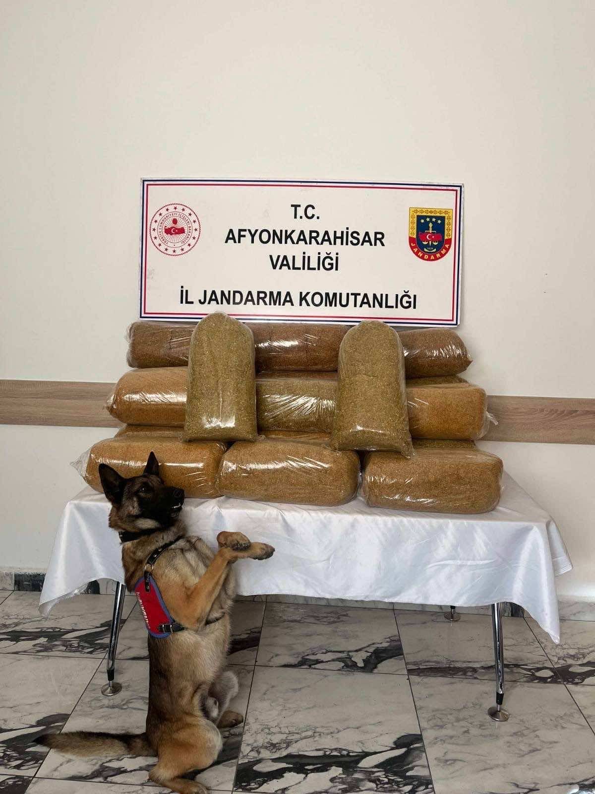 120 Kilogram Bandrolsüz Tütün Ele Geçirildi