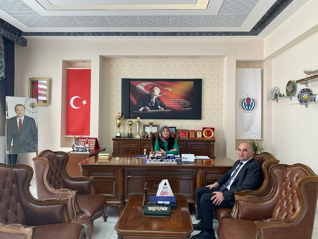 Afyonkarahisar Denetimli Serbestlik İl Müdürü Belediye Başkanını Ziyaret Etti