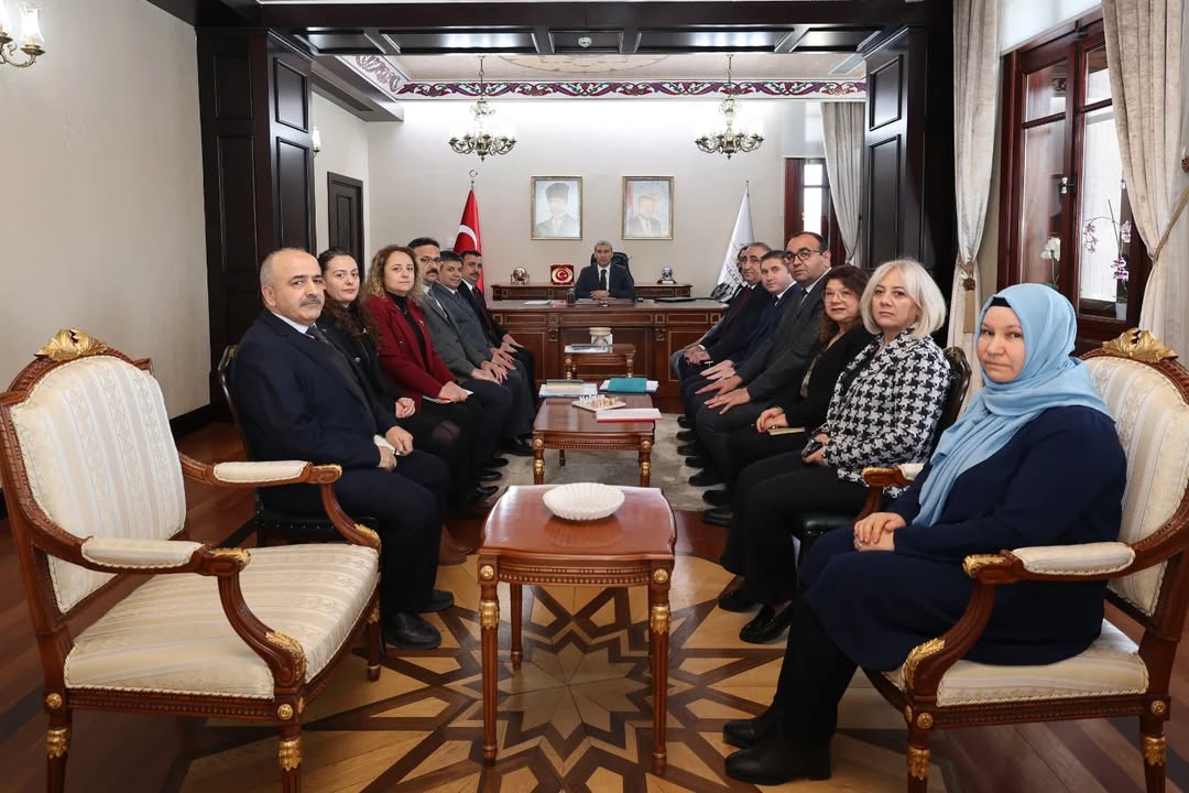 Afyonkarahisar Valiliği Değerlendirme Toplantısı Gerçekleştirdi