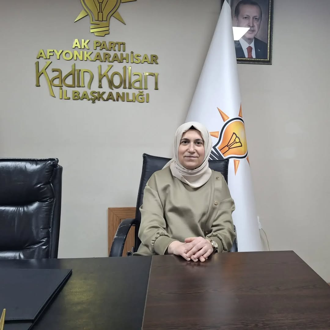 AK Parti Afyonkarahisar İl Kadın Kolları'ndan Melahat Aytuğ'a Teşekkür