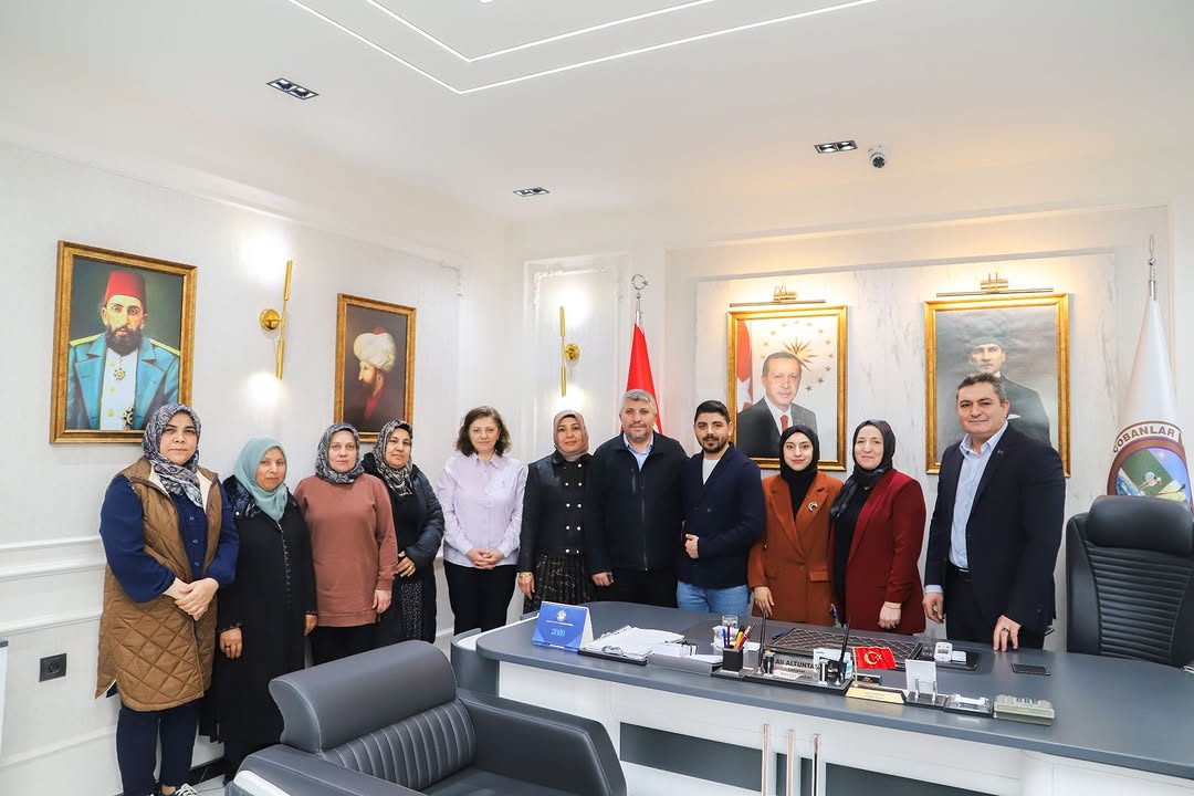 AK Parti Afyonkarahisar İl Kadın Kolları Sağlık Politikaları Başkanlığı'ndan Bağımlılıkla Mücadele Programı