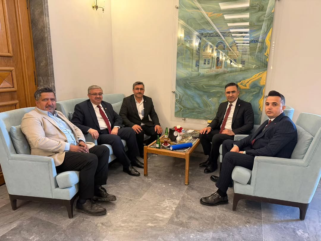 Ak Parti Afyonkarahisar Milletvekili Hasan Arslan'dan Hocalar Ziyareti