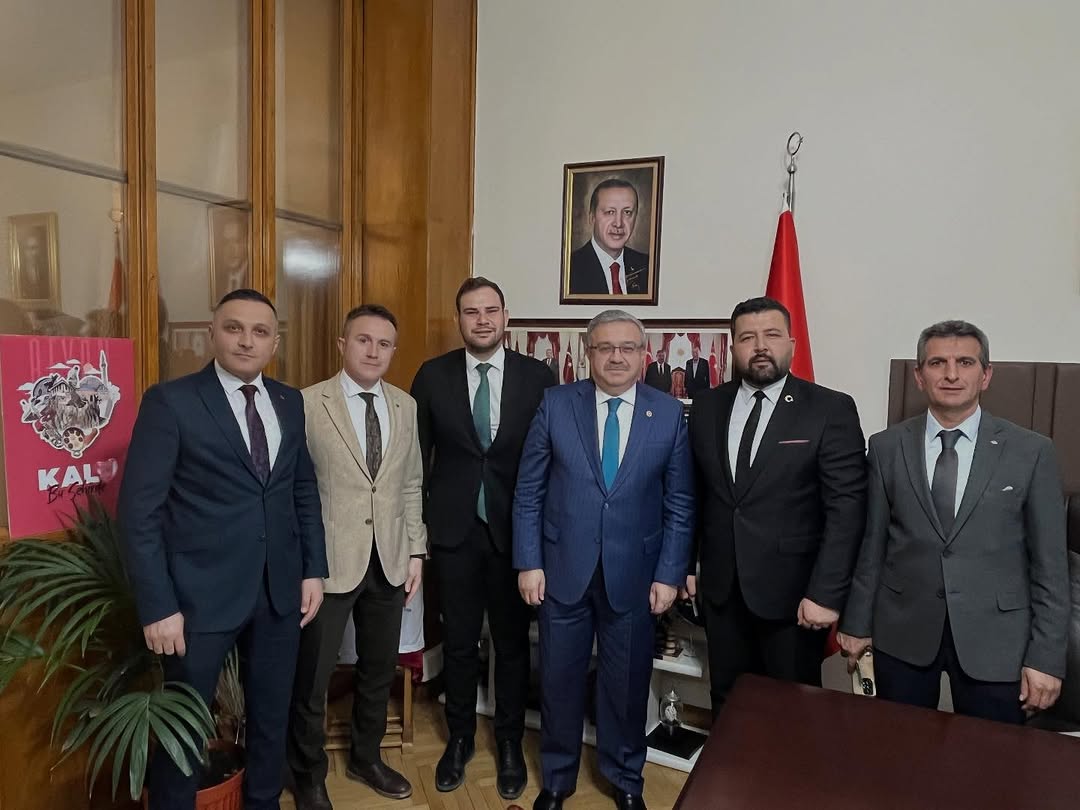 AK Parti Dinar İlçe Başkanı TBMM'de Misafir Etti