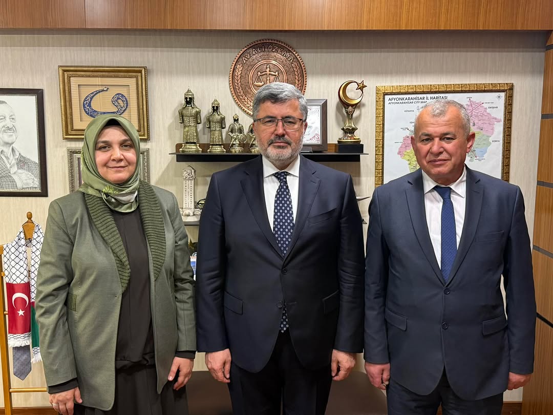 AK Parti İhsaniye İlçe Başkanı ve Belediye Başkanı Gazi Meclisimizde Misafir Edildi