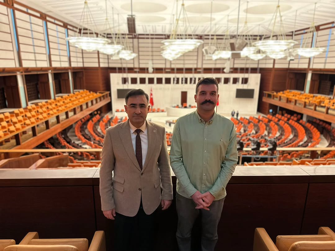 Ak Parti Milletvekili Hasan Arslan, Sandıklı Kaymakamı Selçuk Yosunkaya'yı Gazi Meclisinde Ağırladı