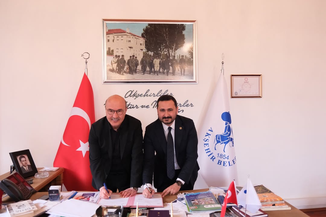 Akşehir Belediyemiz ile Yeşilçiftlik Belediyesi Arasında Kardeş Belediye Protokolü İmzalandı