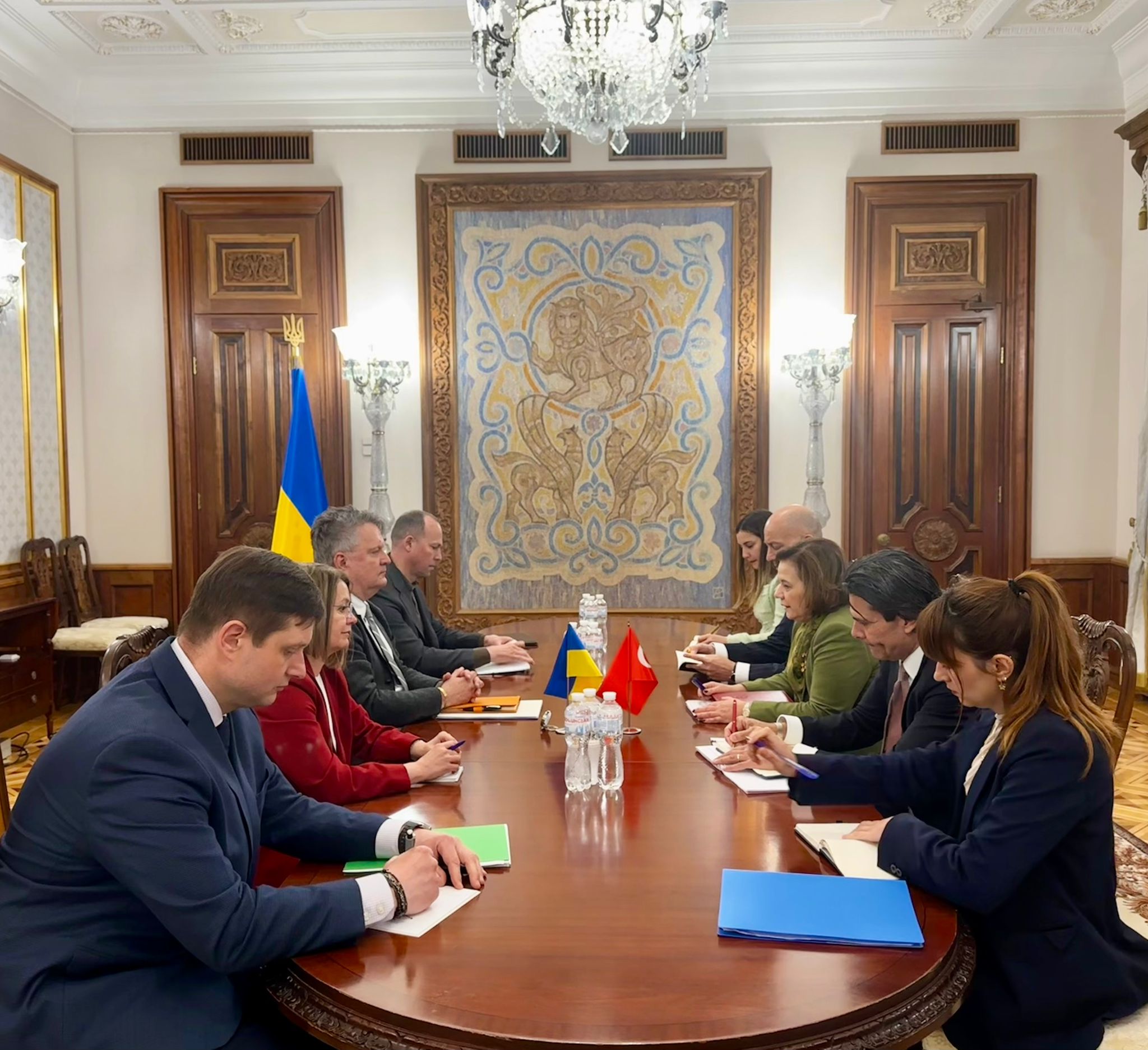 Berris Ekinci, Kyiv'de önemli görüşmeler yaptı