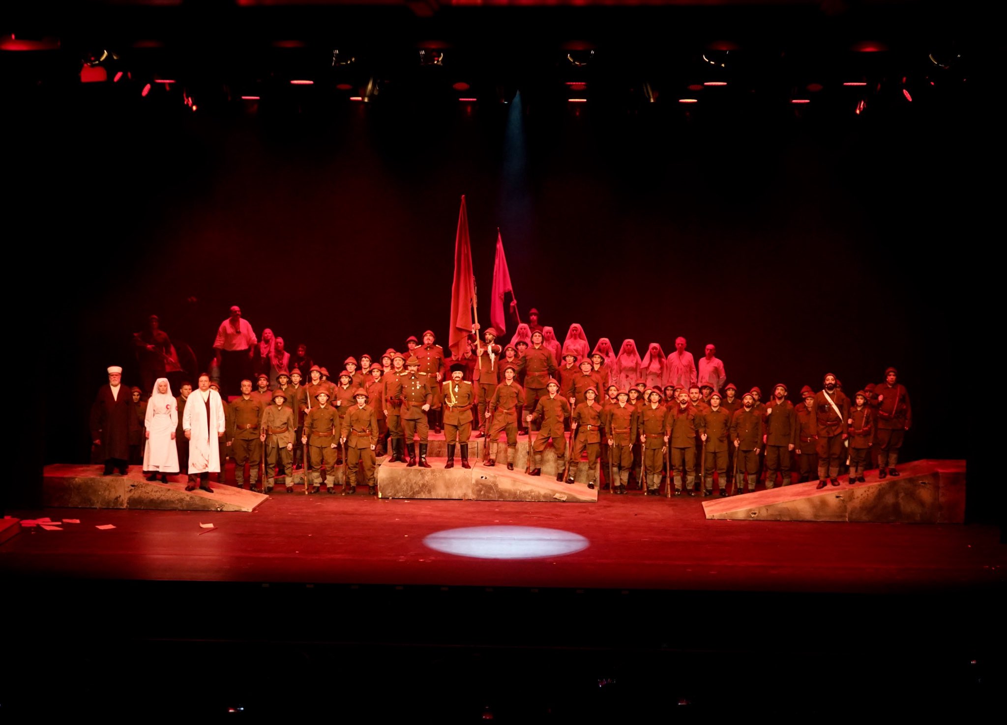 Çanakkale Epic 'Martyrs 1915' İlk Kez Sahnelendi