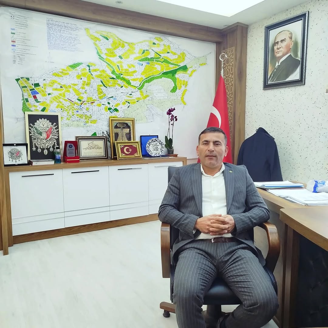 DeğirmenAyvalı Belediye Başkanı Halil Çelik: Ey bu güzel günleri bize nasip eden Allah'ım