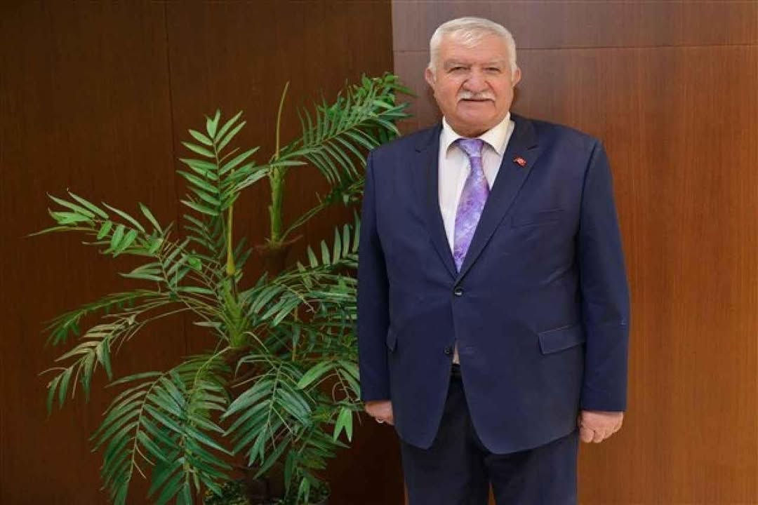 Ege Maden İhracatçıları Birliği Genel Kurulu'nda İbrahim Alimoğlu ve Yönetimi Tekrar Seçildi