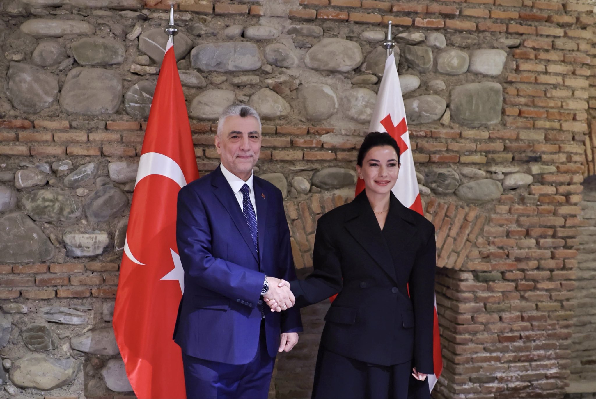 Gürcistan'da İş Forumu Görüşmesi