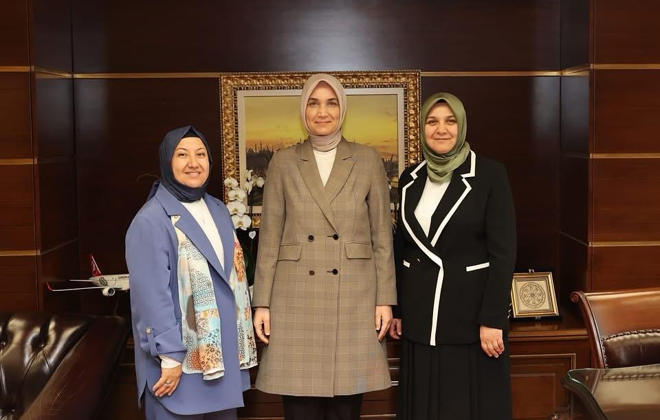 İhsaniye Belediye Başkanı Emine Gökçe'den İçişleri Bakanlığı Ziyareti