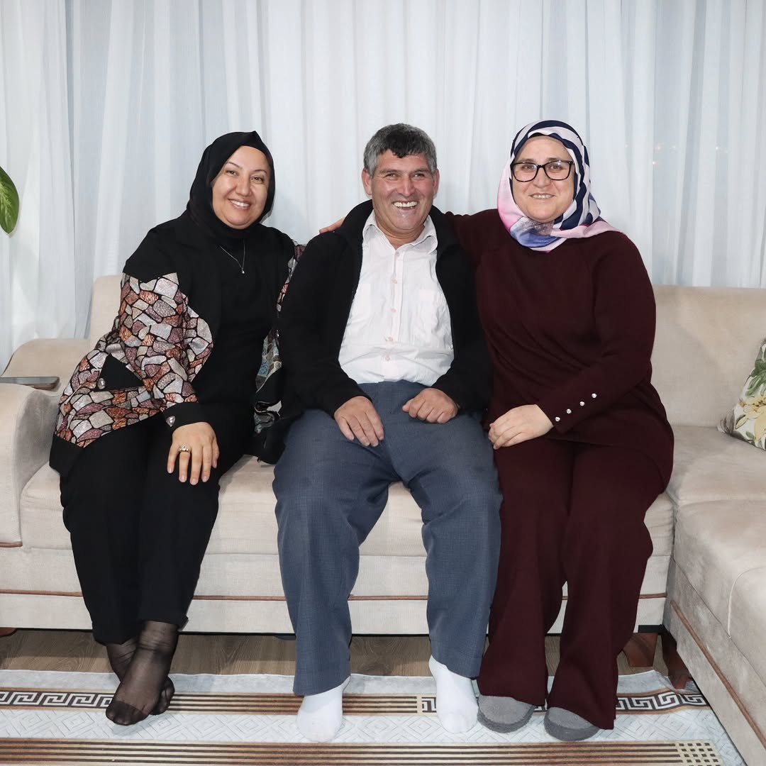 İscehisar Belediye Başkanı Seyhan Kılınçarslan, Balaban Ailesinin İftar Sofrasına Misafir Oldu