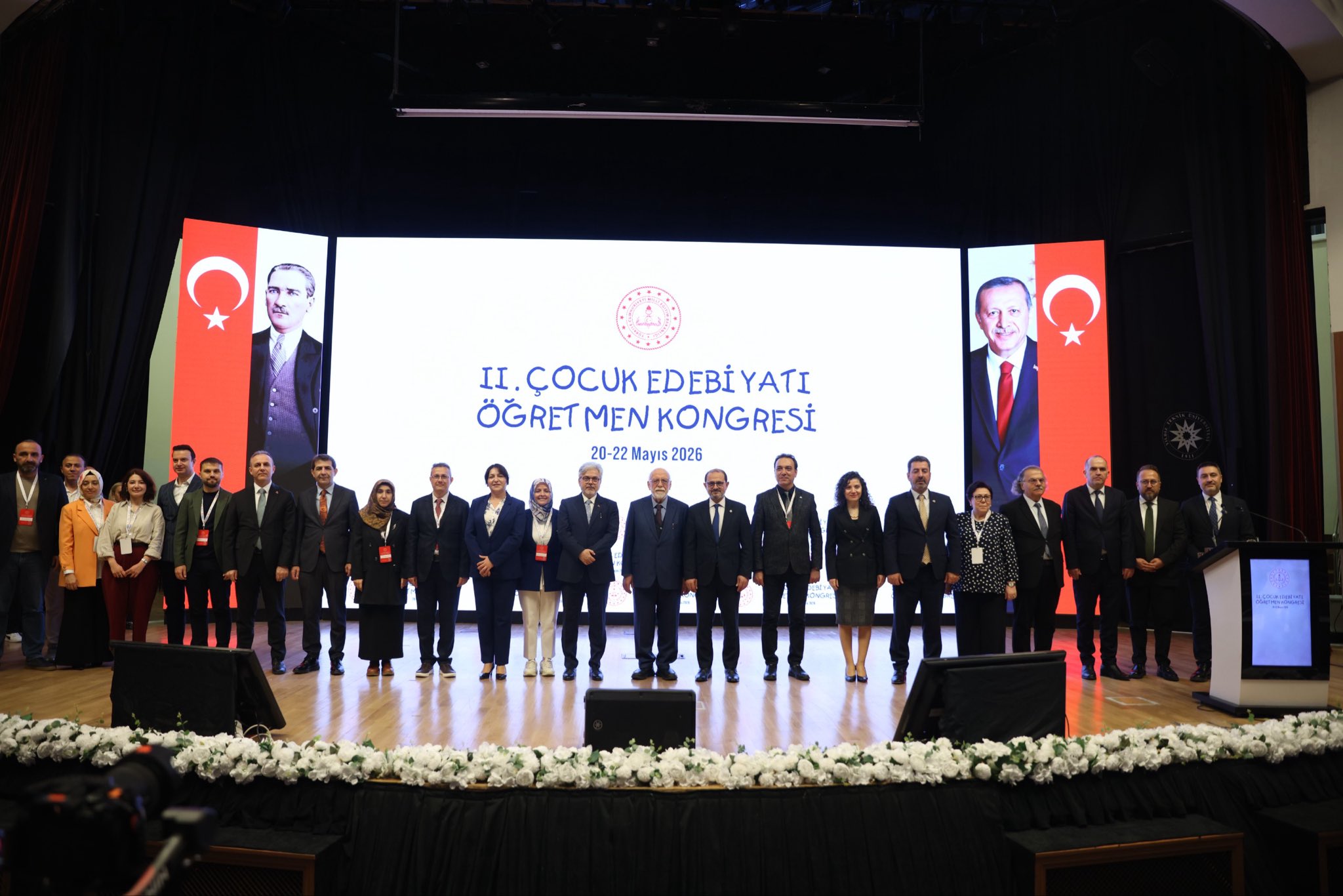 İstanbul'da 2. Çocuk Edebiyatı Öğretmenliği Kongresi Başladı