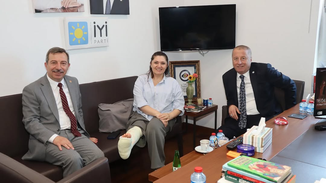 İyi Parti Milletvekilleri TBMM'de Buluştu