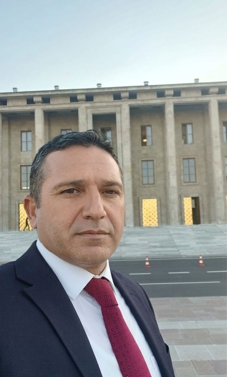 Kibrin Hasmı ALLAH’tır: Şan, Şöhret ve Makam Geçicidir