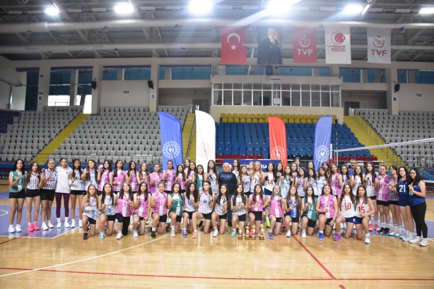 Küçük Kızlar Voleybol İl Birinciliği  Tamamlandı