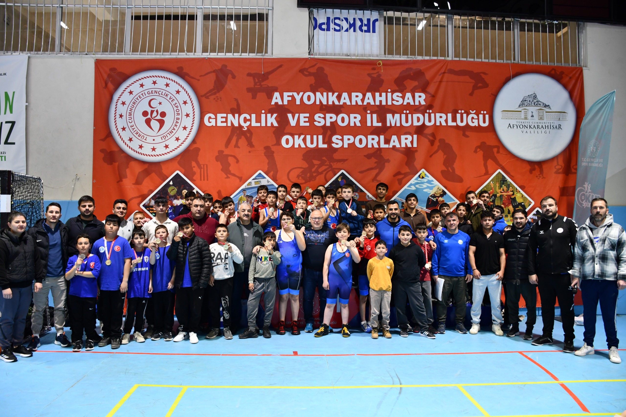 Küçükler Serbest ve Grekoromen Güreş Müsabakaları Sona Erdi