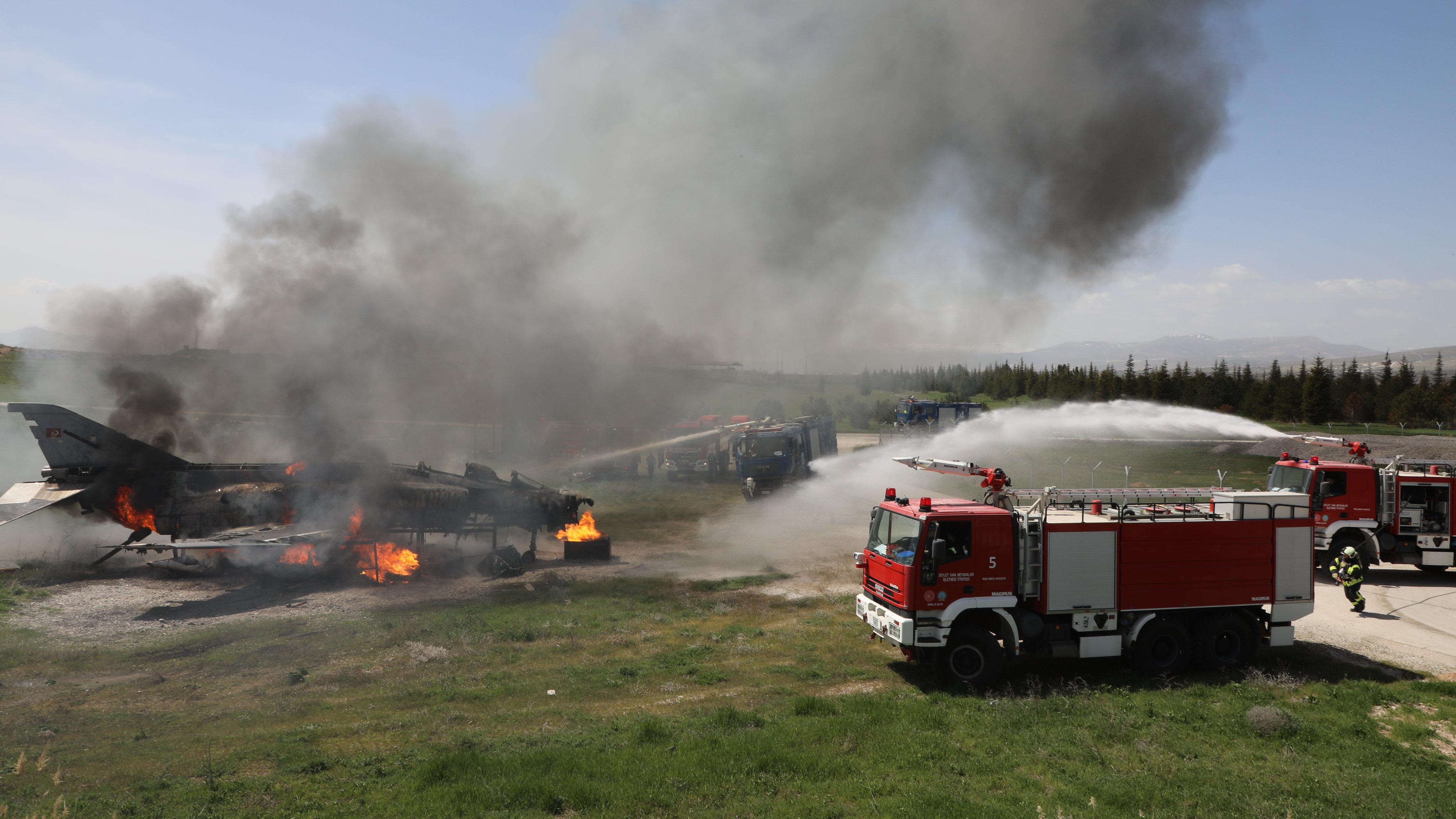 Malatya'da Uçak Yangını Tatbikatı Gerçekleştirildi