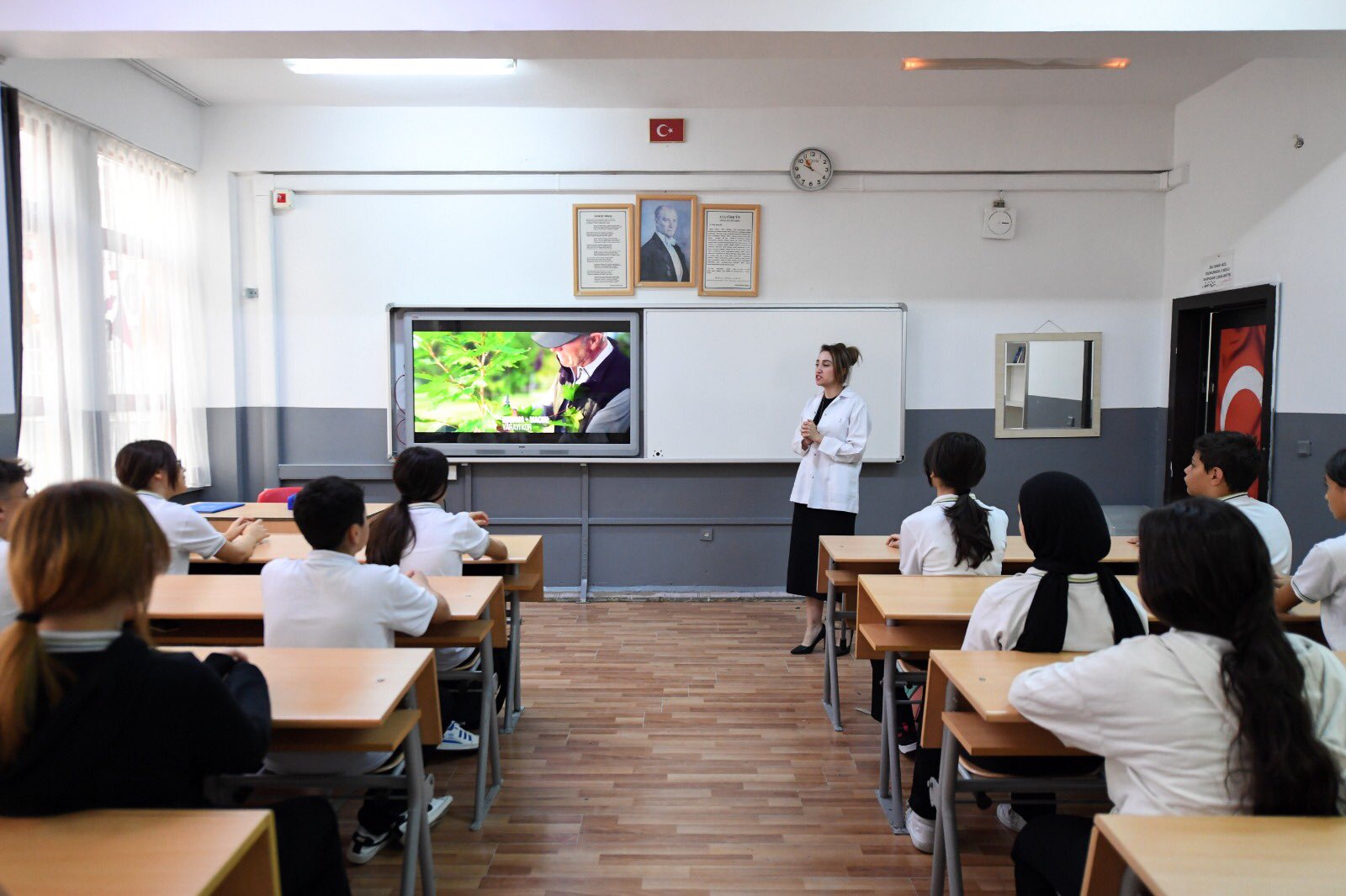 Öğretmenler için transfer başvuruları duyuruldu
