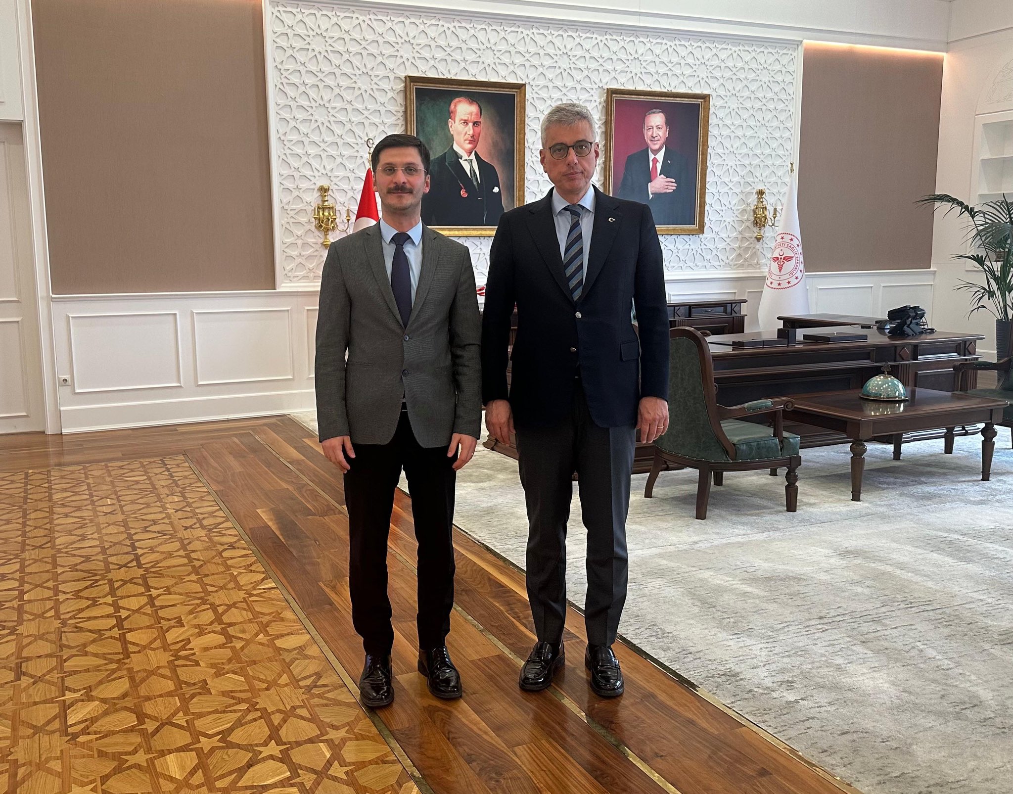 Sağlık Bakanı Memişoğlu, Yeni Genel Müdürü Kabul Etti