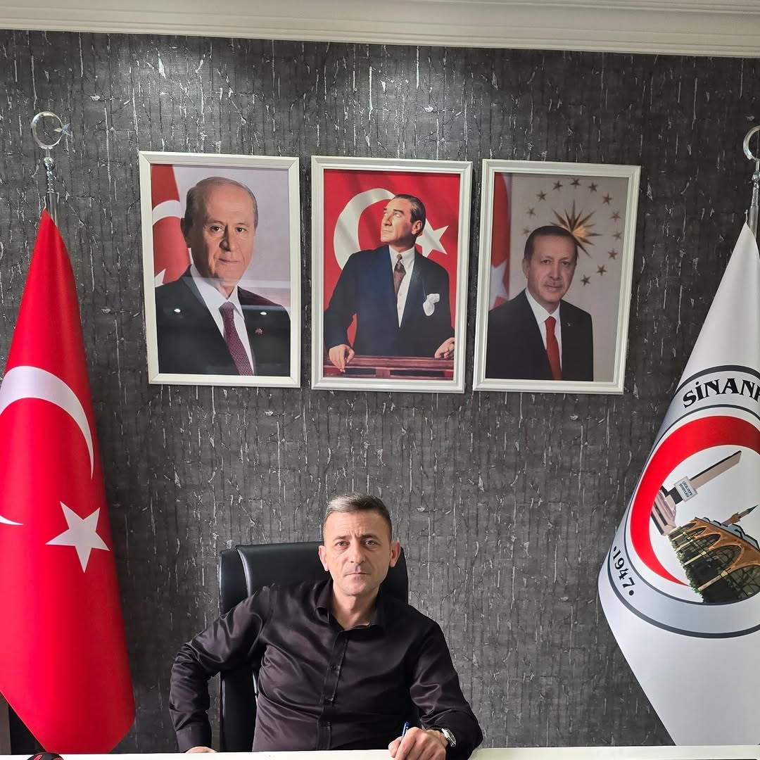 Sinanpaşa Belediye Başkanı Tolga Yıldırım'dan Hemşerilere Hayırlı Cuma ve İşler Dileği