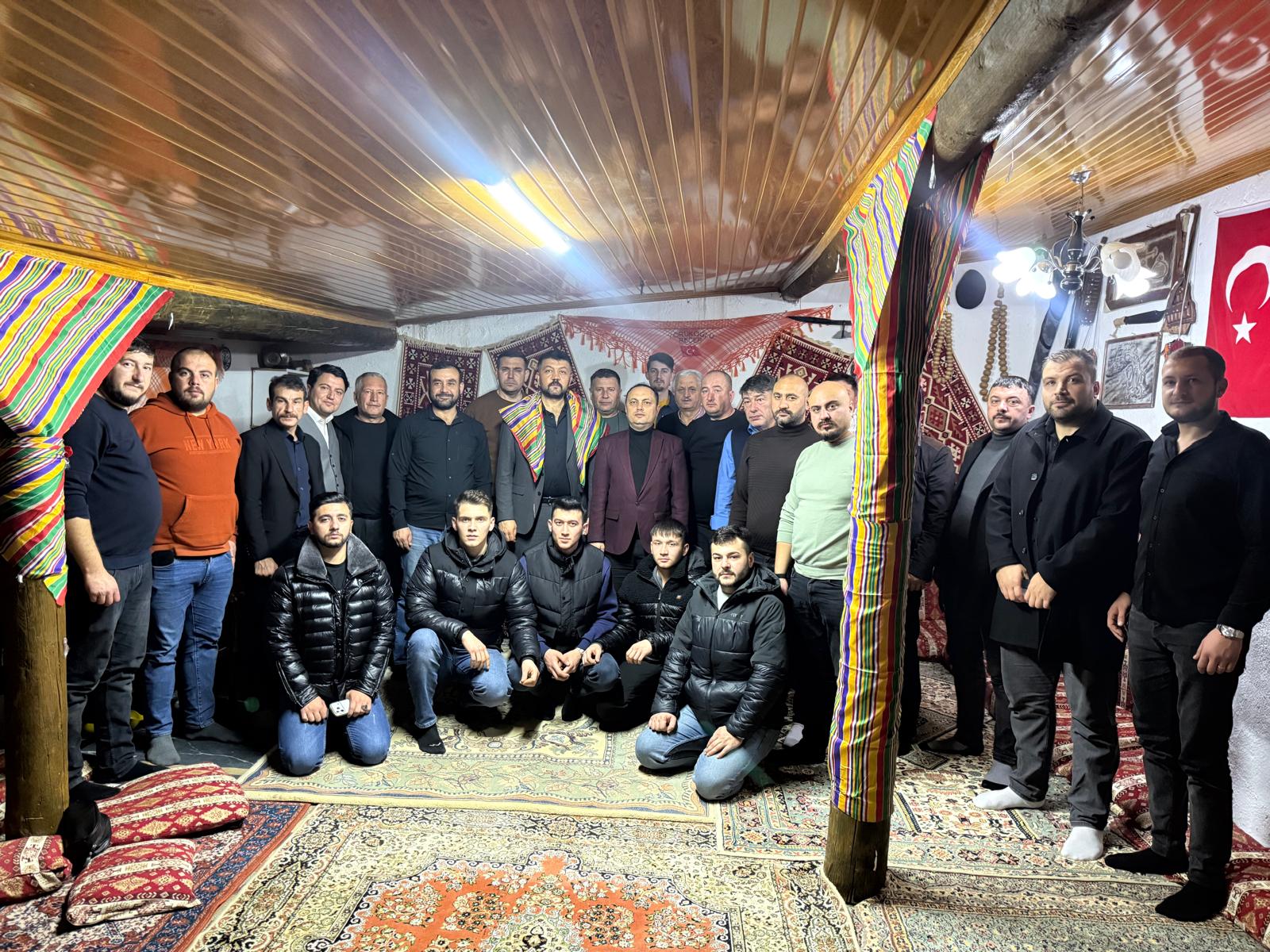 Ülkü Ocakları’ndan Karahisar Yörükler Derneği’ne Ziyaret