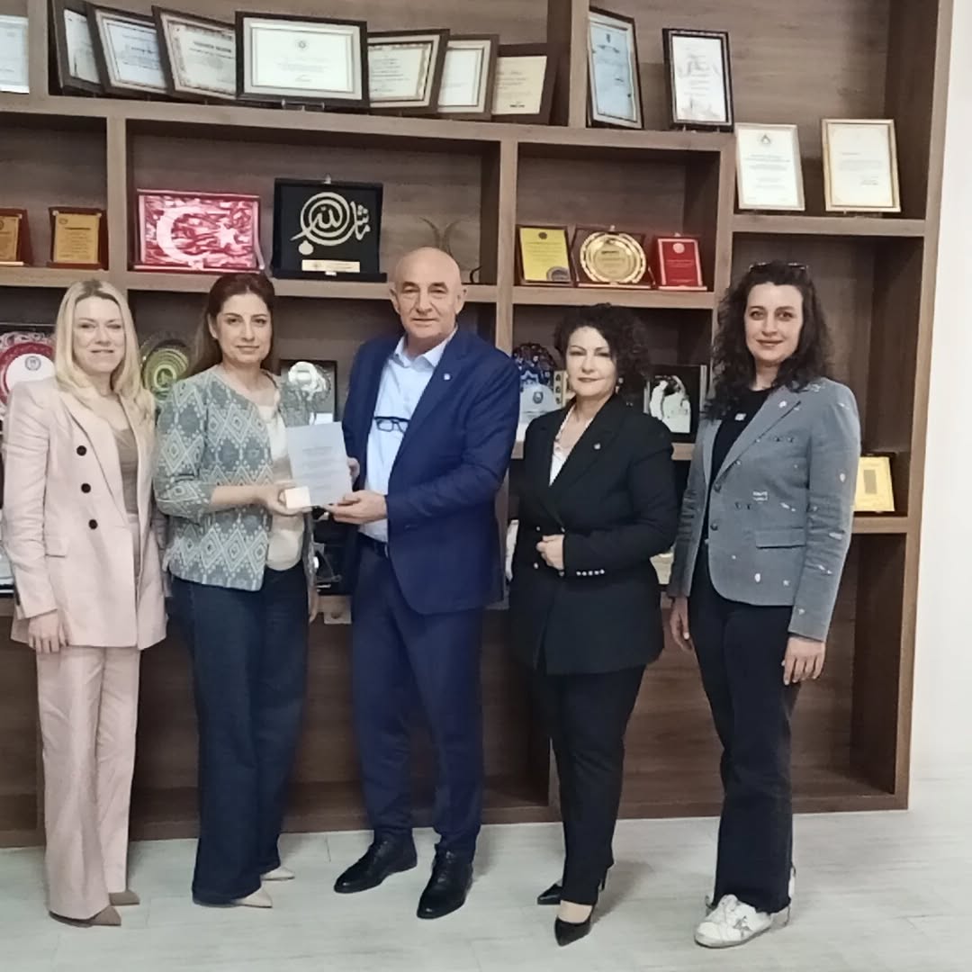 Uluslararası Girişimci İş Kadınları Derneği Başkanı Melike Akkent, Borsamız Yönetim Kurulu Başkanı Mehmet Mühsürler'e Teşekkür Ziyaretinde Bulundu