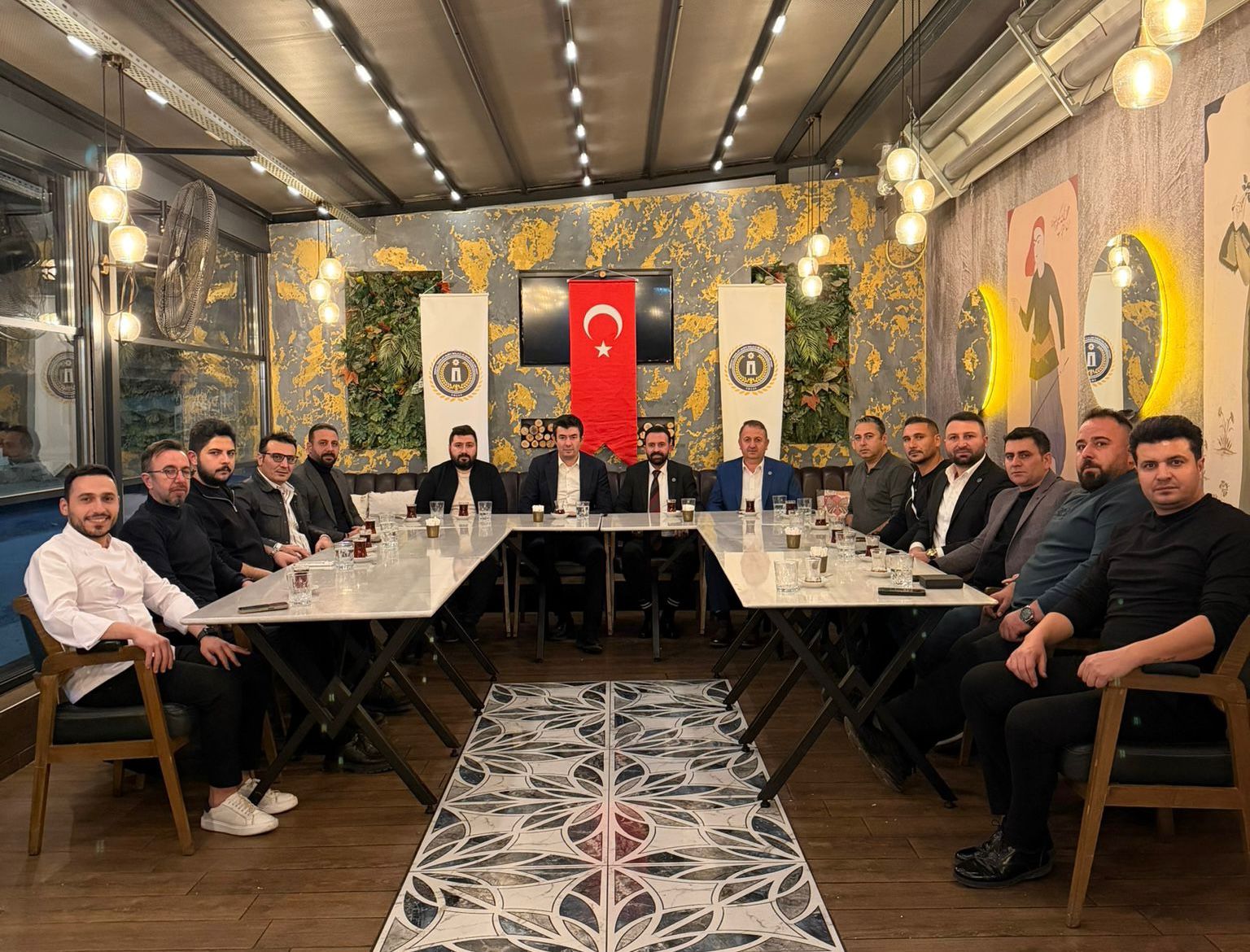 Vefa İçin Aynı Sofrada Buluştular