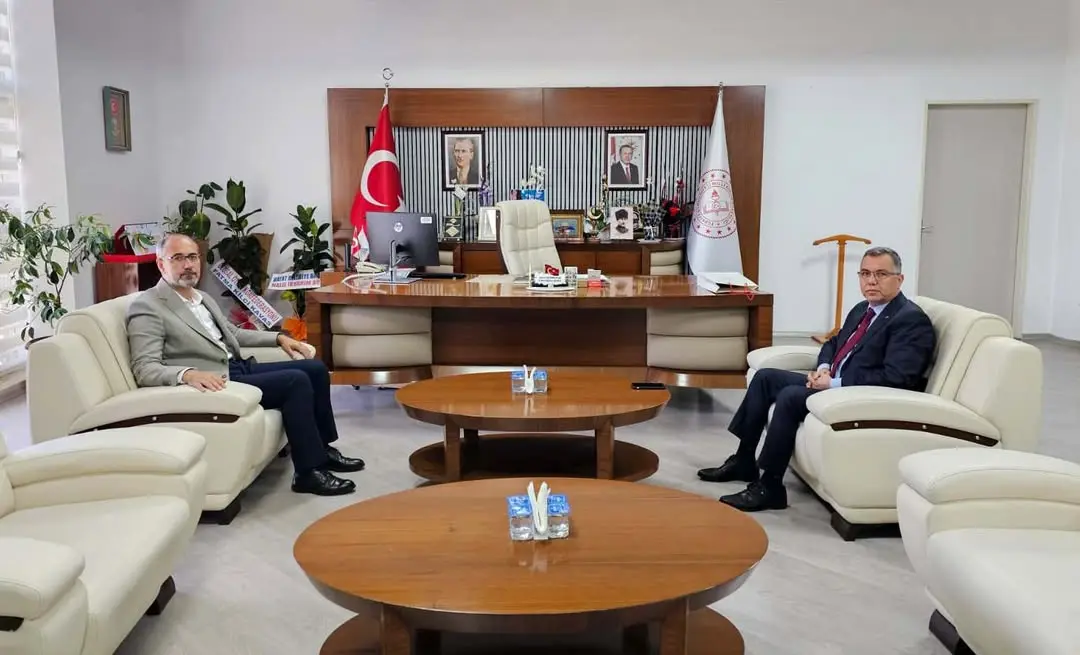 Afyonkarahisar İl Sağlık Müdürlüğü'nden İl Milli Eğitim Müdürüne Hayırlı Olsun Ziyareti