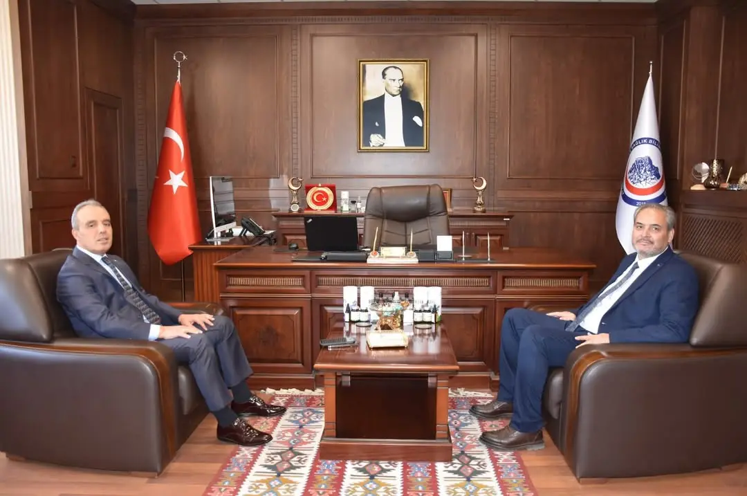 Afyonkarahisar Sağlık Bilimleri Üniversitesi Rektörü Prof. Dr. Adem Aslan, Emniyet Müdürü Ahmet Birtan Erol'u Kabul Etti