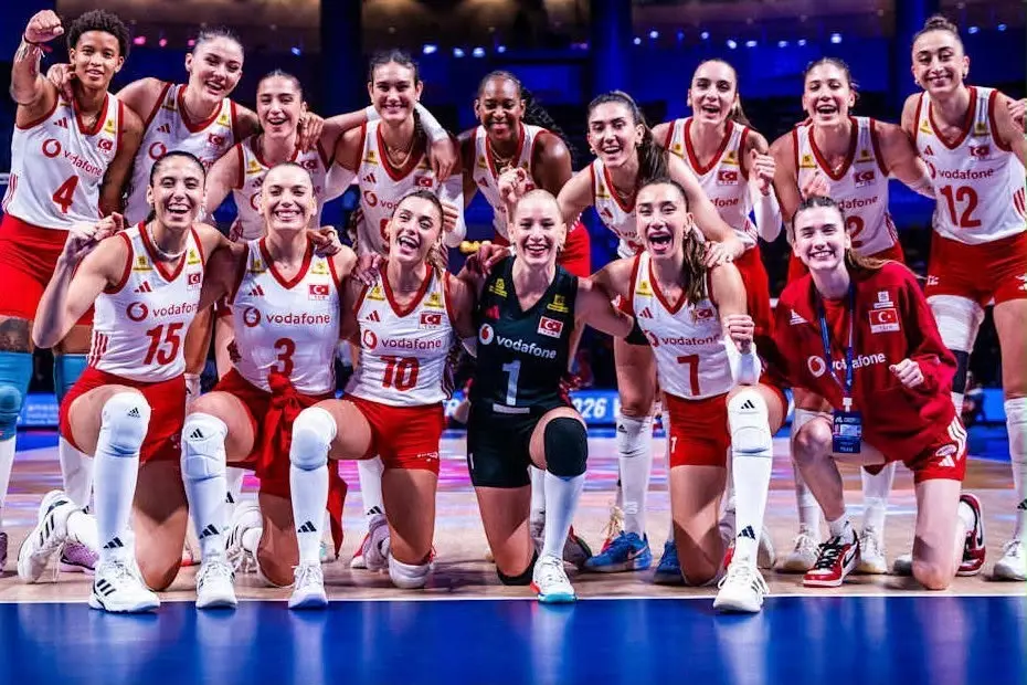 Filenin Sultanları Voleybol Milletler Ligi'nde Finalde!
