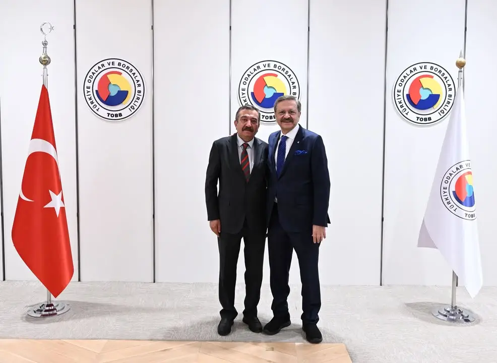 Kütahya Ticaret Borsası Yönetim Kurulu Başkanı Necati Gültekin TOBB Başkanı Mustafa Rifat Hisarcıklıoğlu'nu Birliğinde Ağırladı