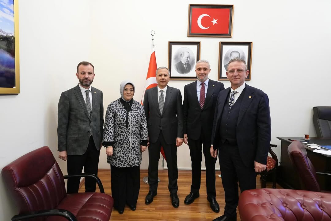 AK Parti İl Başkanı ve Milletvekillerinden İçişleri Bakanı'na Ziyaret