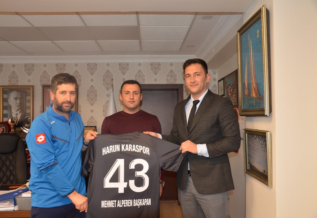 Emet Kaymakamı Sayın Mehmet Alperen BAŞKAPAN, Harun Kara Spor Kulübü Yöneticilerini Kabul Etti