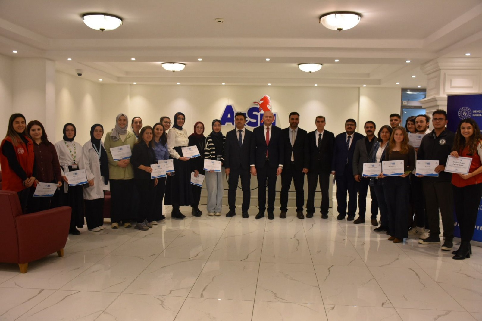 ÜNİDES Programı Sertifika Töreni Afyonkarahisar da Gerçekleştirildi